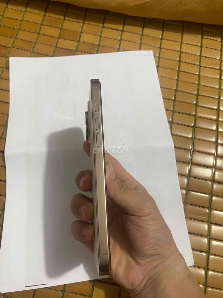 Apple iPhone 16 Pro Max 256GB Vàng. Mua bán Điện thoại tại Quận Hải An Hải Phòng được đăng bởi Khoa LV hình 1