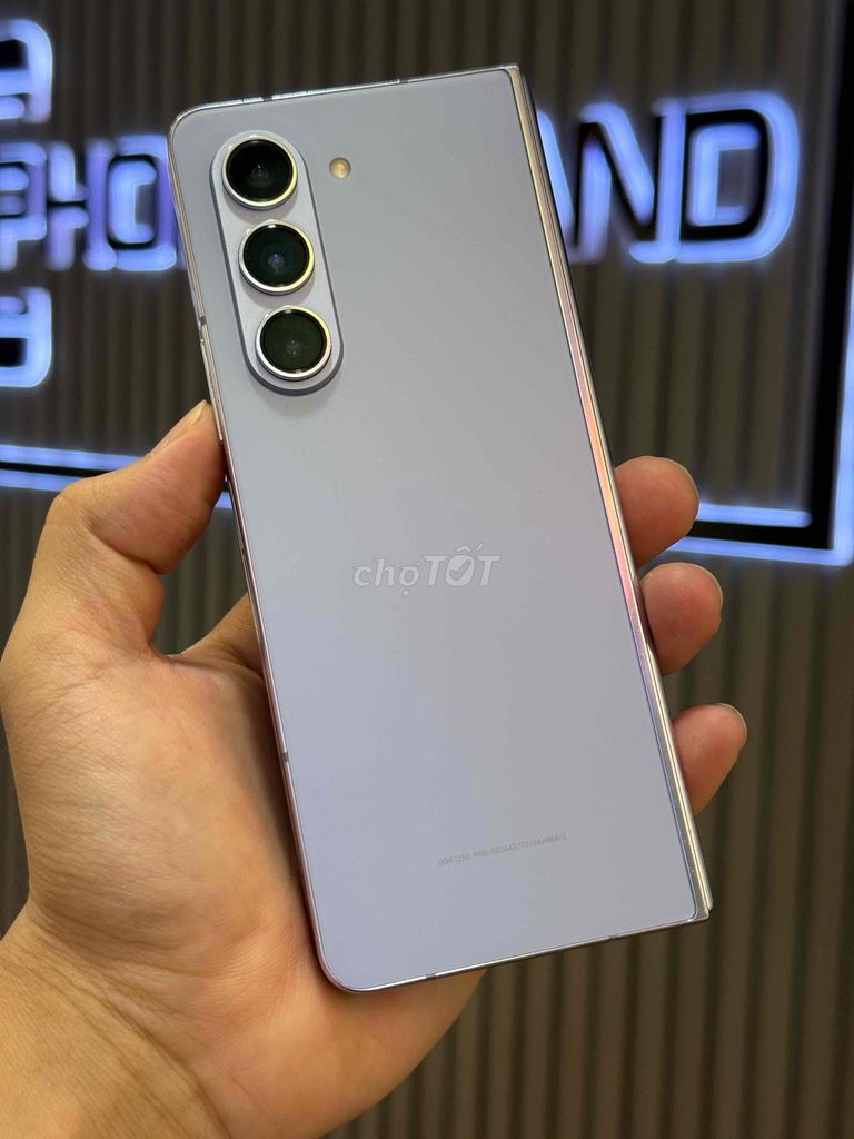 Samsung Zfold 5 256GB Tím 98%. Mua bán Điện thoại tại Quận 3 Tp Hồ Chí Minh được đăng bởi Phone2Hand hình 1