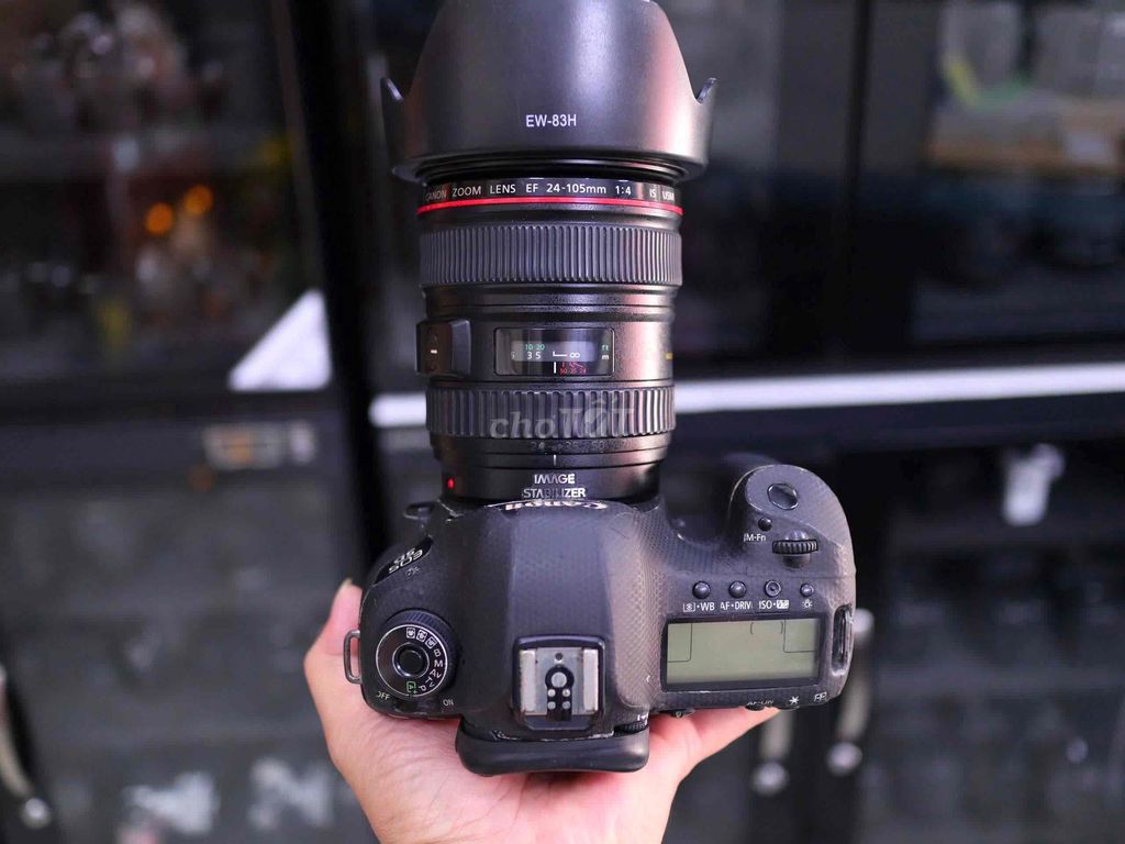 Canon 5D Mark III +Lens 24-105mm F4 L IS. Mua bán Máy ảnh, Máy quay tại Thành phố Thủ Dầu Một Bình Dương được đăng bởi Chinh Lee hình 1