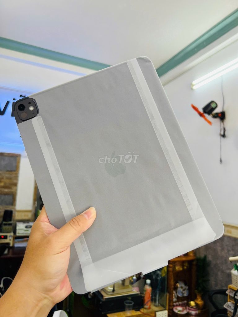 Apple iPad Pro M4 512GB Xám. Mua bán Máy tính bảng tại Quận 11 Tp Hồ Chí Minh được đăng bởi Trương Đức An hình 1