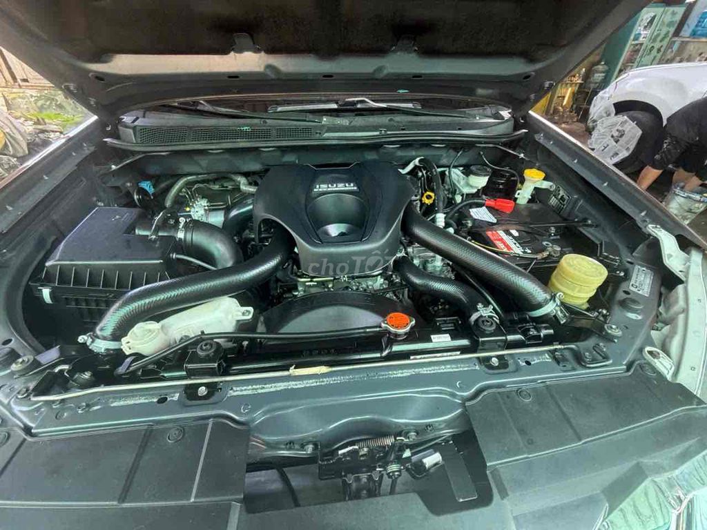 Isuzu Mu X 2016 đk 2017 3.0 AT. Mua bán Ô tô tại Quận Bình Tân Tp Hồ Chí Minh được đăng bởi duy khang hình 8