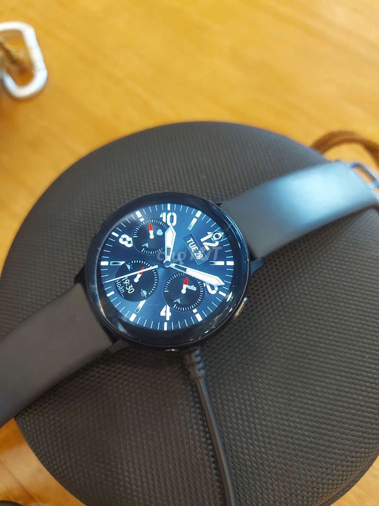 Đồng hồ thông minh Samsung Active 2. Mua bán Thiết bị đeo thông minh tại Quận 11 Tp Hồ Chí Minh được đăng bởi Ngoc Chau  hình 1
