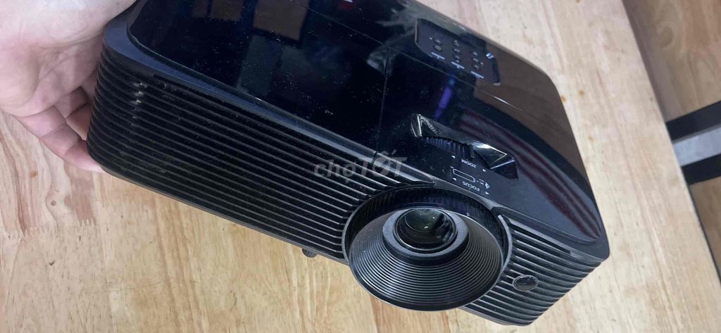 Máy chiếu Optoma X400LVe Full HD Đen. Mua bán Đồ dùng văn phòng tại Huyện Hoài Đức Hà Nội được đăng bởi Đồ Cũ Minh Dương hình 1