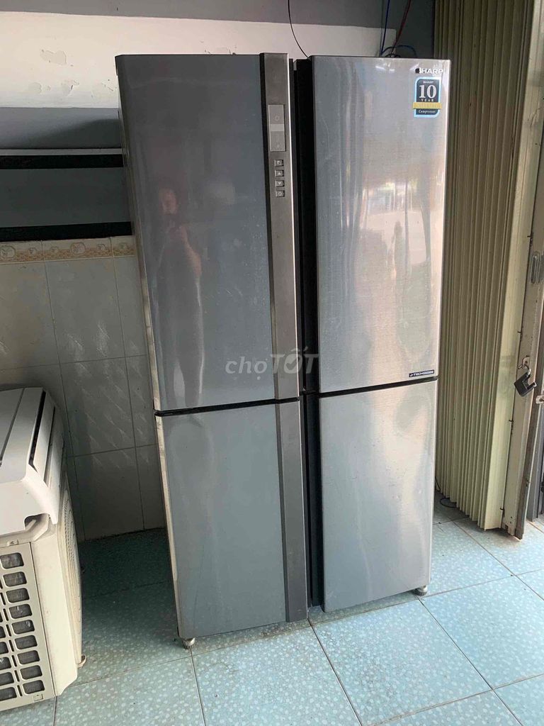 Tủ lạnh Sharp Inverter 600L Xám. Mua bán Tủ lạnh tại Thành phố Bà Rịa Bà Rịa - Vũng Tàu được đăng bởi Lê Minh Lượng hình 1