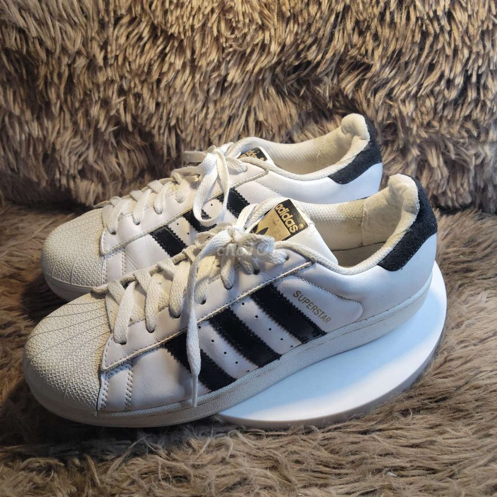 Adi sò size 40