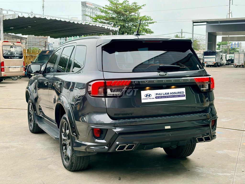 Ford Everest 2023 Sport 2.0L 4x2 AT - 31000 km. Mua bán Ô tô tại Quận 3 Tp Hồ Chí Minh được đăng bởi Lâm Nhật hình 3