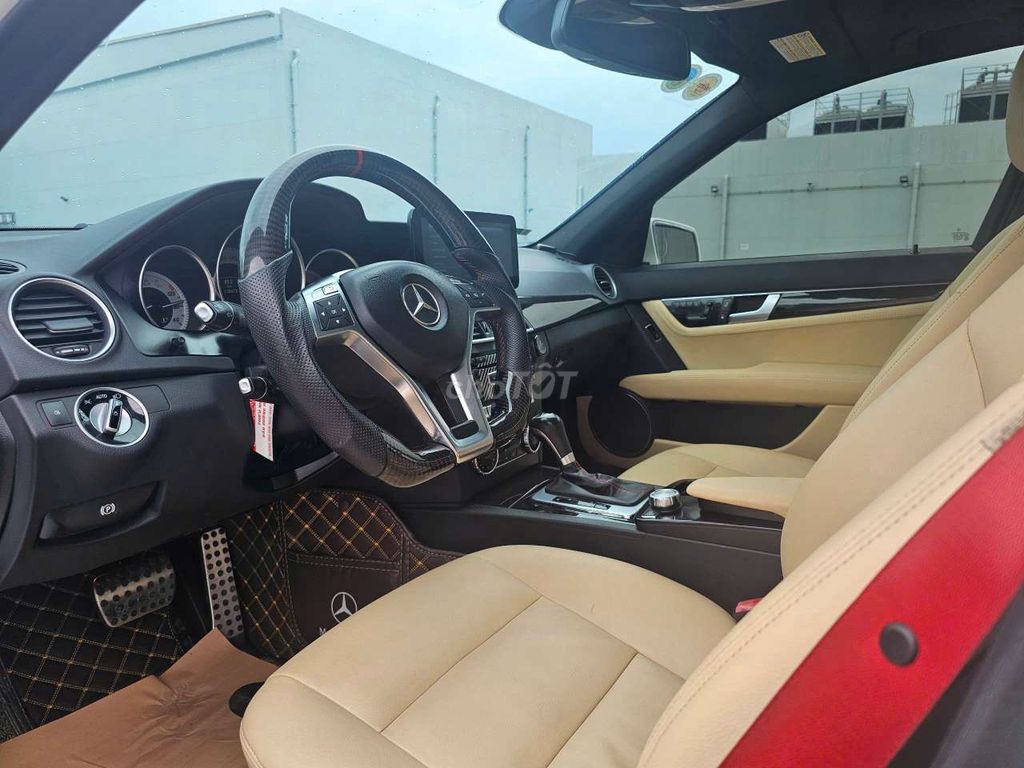 MERCEDES C300 AMG PLUS  SX 2013. Mua bán Ô tô tại Quận Gò Vấp Tp Hồ Chí Minh được đăng bởi THẾ GIỚI Ô TÔ AUTO WORLD  hình 7