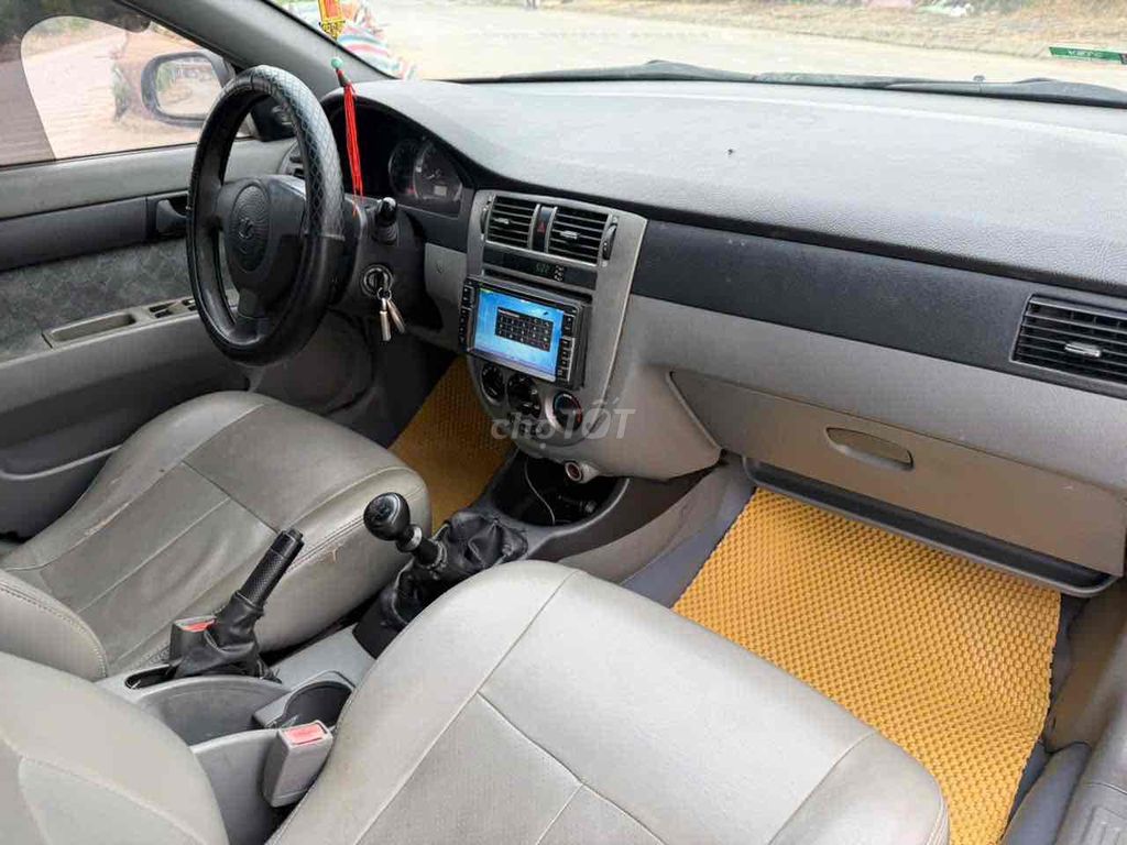 Lacetti 2004 Đen Số sàn. Mua bán Ô tô tại Quận Cầu Giấy Hà Nội được đăng bởi Ánh Minh hình 4