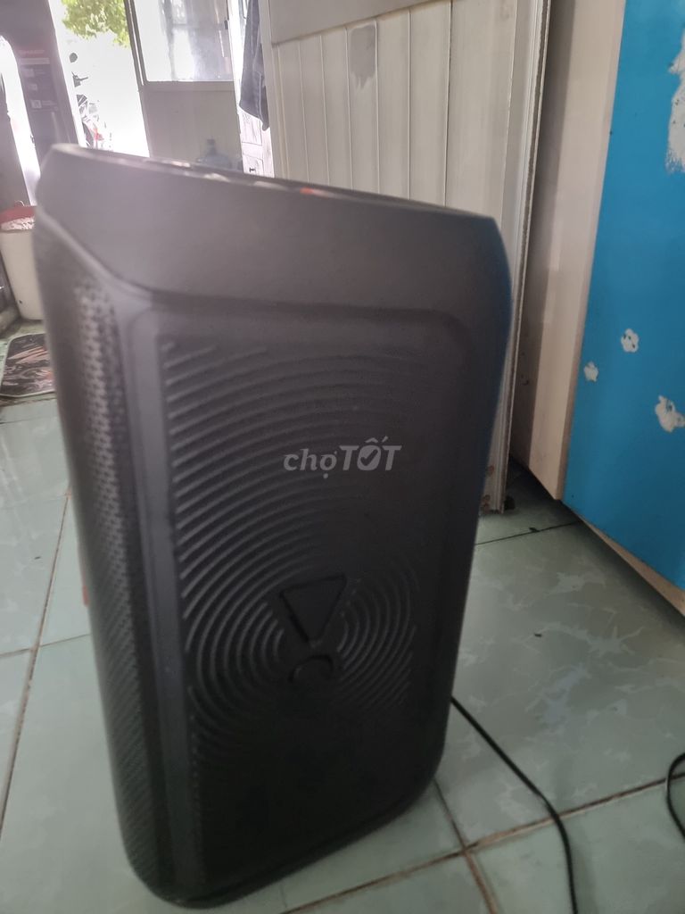Loa Bluetooth JBL 120 Đen. Mua bán Tivi, Âm thanh tại Thành phố Thủ Đức Tp Hồ Chí Minh được đăng bởi Hien hình 1