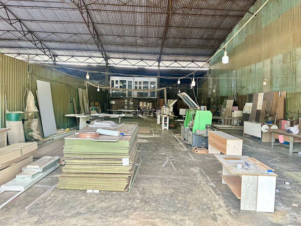 Kho xưởng 12m×40m Quốc lộ 1K, chùa Cao Đài, Linh Xuân
