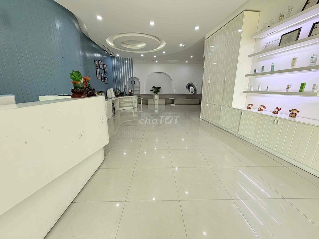 🇻🇳 Cho thuê nhà 5 tầng mặt tiền Gần Nguyễn Văn Linh - 50 Triệu