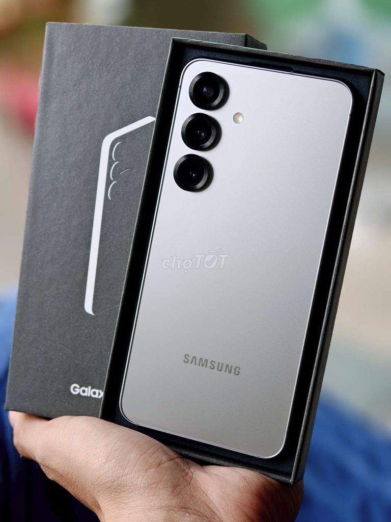 Samsung S25 5G 256GB Xám Bạc Như mới. Mua bán Điện thoại tại Quận Gò Vấp Tp Hồ Chí Minh được đăng bởi HoangDang hình 1