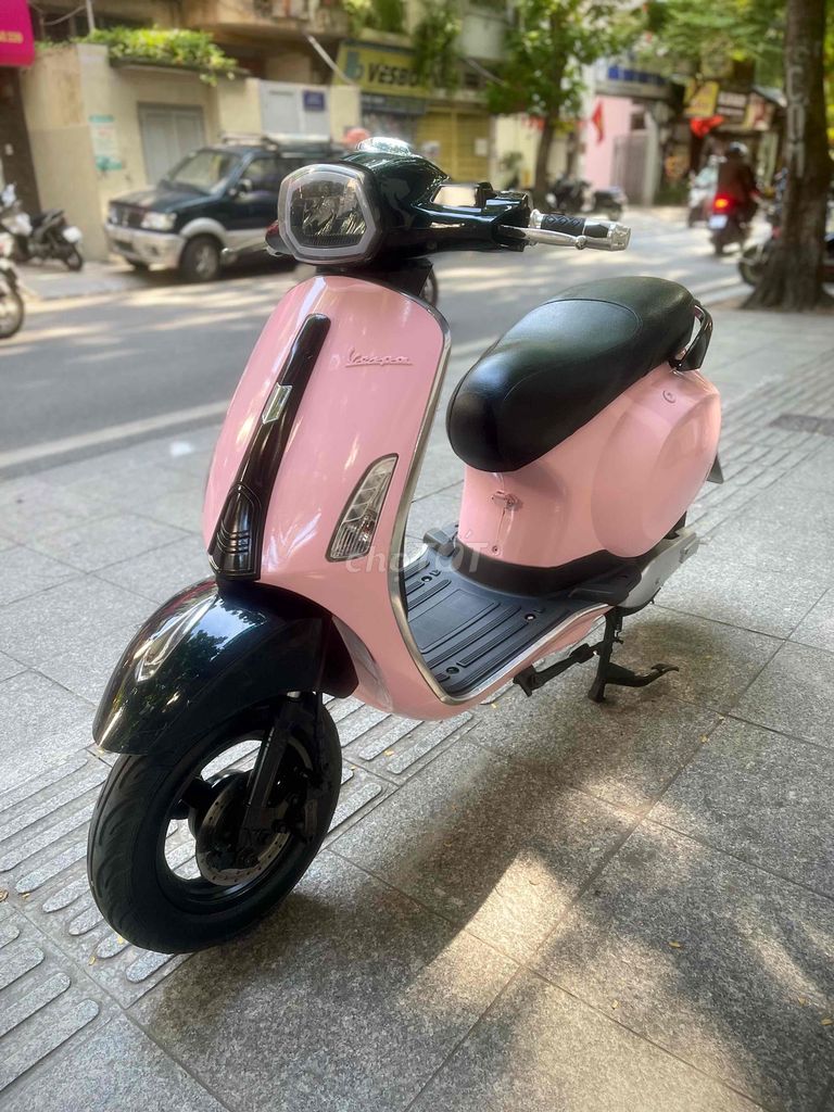 vespa hồng cady nhập khẩu chính hãng. Mua bán Xe điện tại Quận Ba Đình Hà Nội được đăng bởi Huylam hình 1