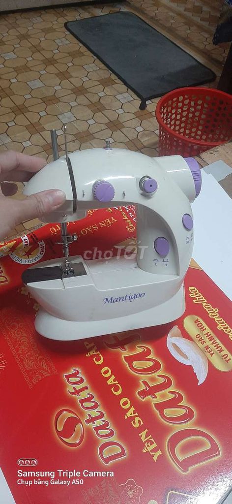 Máy may mini Mantigoo Trắng tím. Mua bán Đồ chuyên dụng, Giống nuôi trồng tại Quận Tân Phú Tp Hồ Chí Minh được đăng bởi  cấp cô độc hình 1