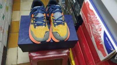 mình cần bán 1 đôi giày hiệu NB size 43. Mua bán Giày dép tại Quận 10 Tp Hồ Chí Minh được đăng bởi Nguyen hung