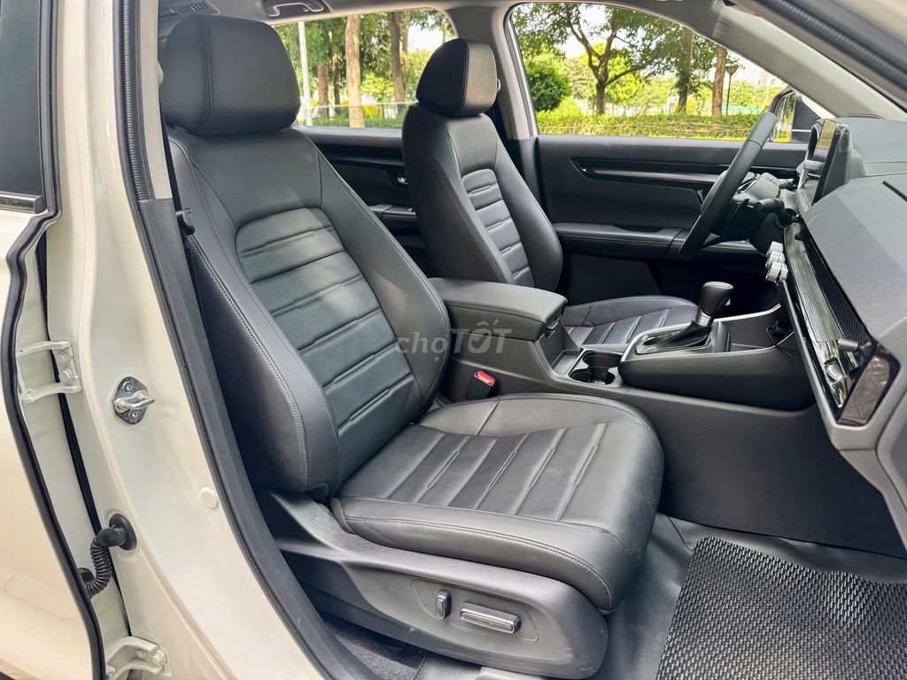 Honda CR V 2025 L - 10800 km. Mua bán Ô tô tại Quận Cầu Giấy Hà Nội được đăng bởi Hùng Eco Auto hình 14