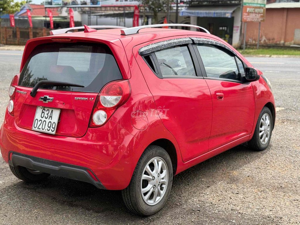 Chevrolet Spark LT 2013 Đỏ 12000 km. Mua bán Ô tô tại Thành phố Dĩ An Bình Dương được đăng bởi tran van Huy hình 7