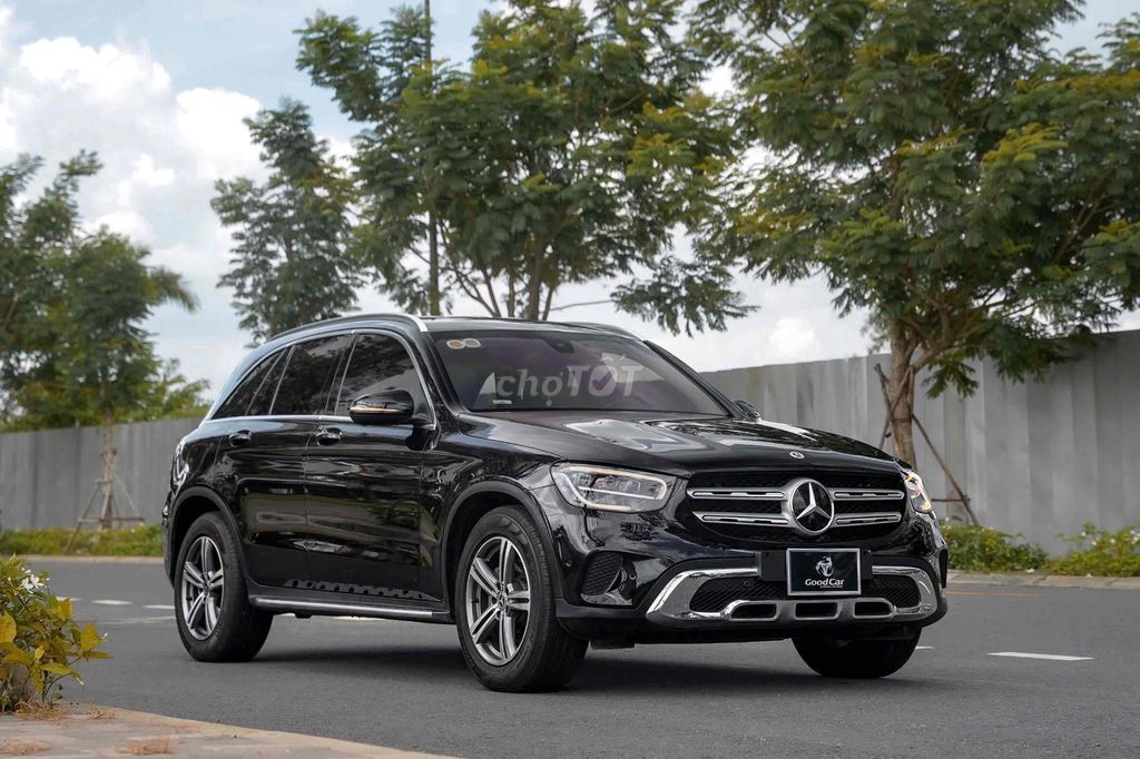 Mercedes_GLC200 (V1) Sx 2022 Bao Bank 90%. Mua bán Ô tô tại Quận 7 Tp Hồ Chí Minh được đăng bởi PHÁT ĐẠT LUXURY CAR hình 2