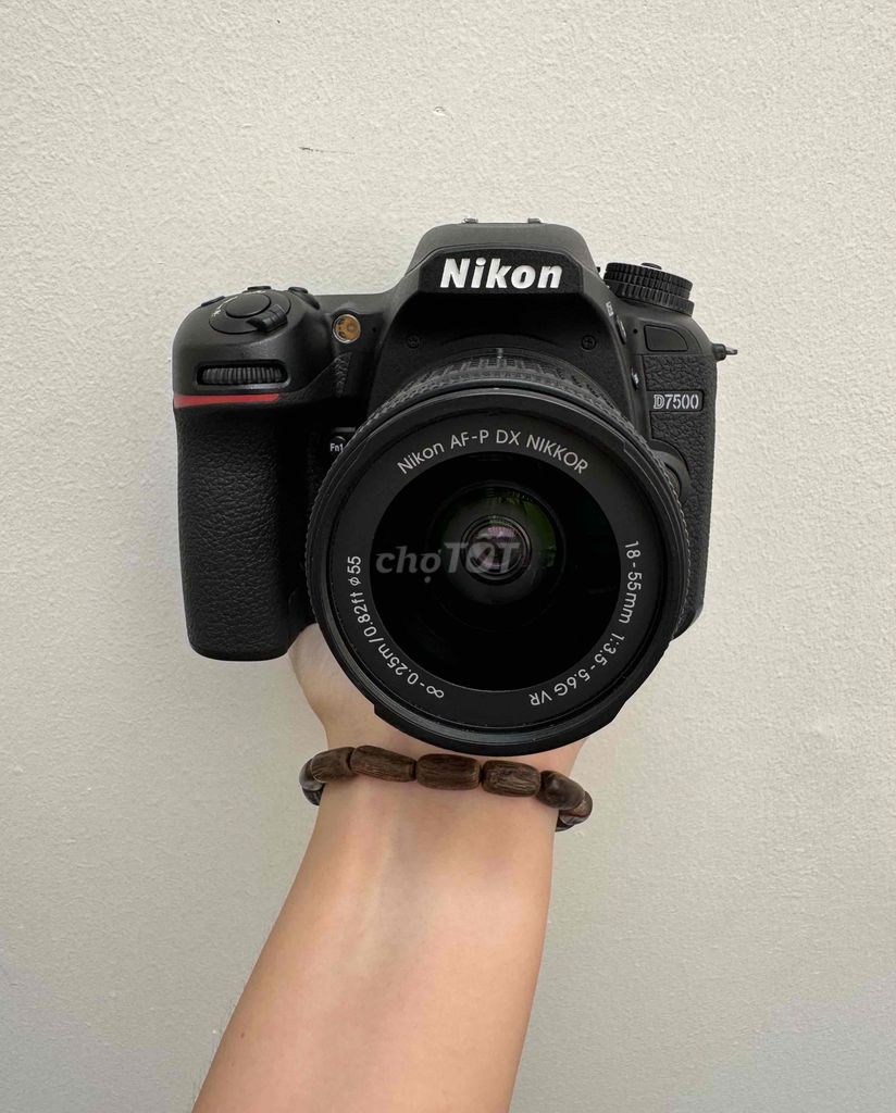 Nikon D7500 kit af-p 18-55mm VR chính hãng fullbox