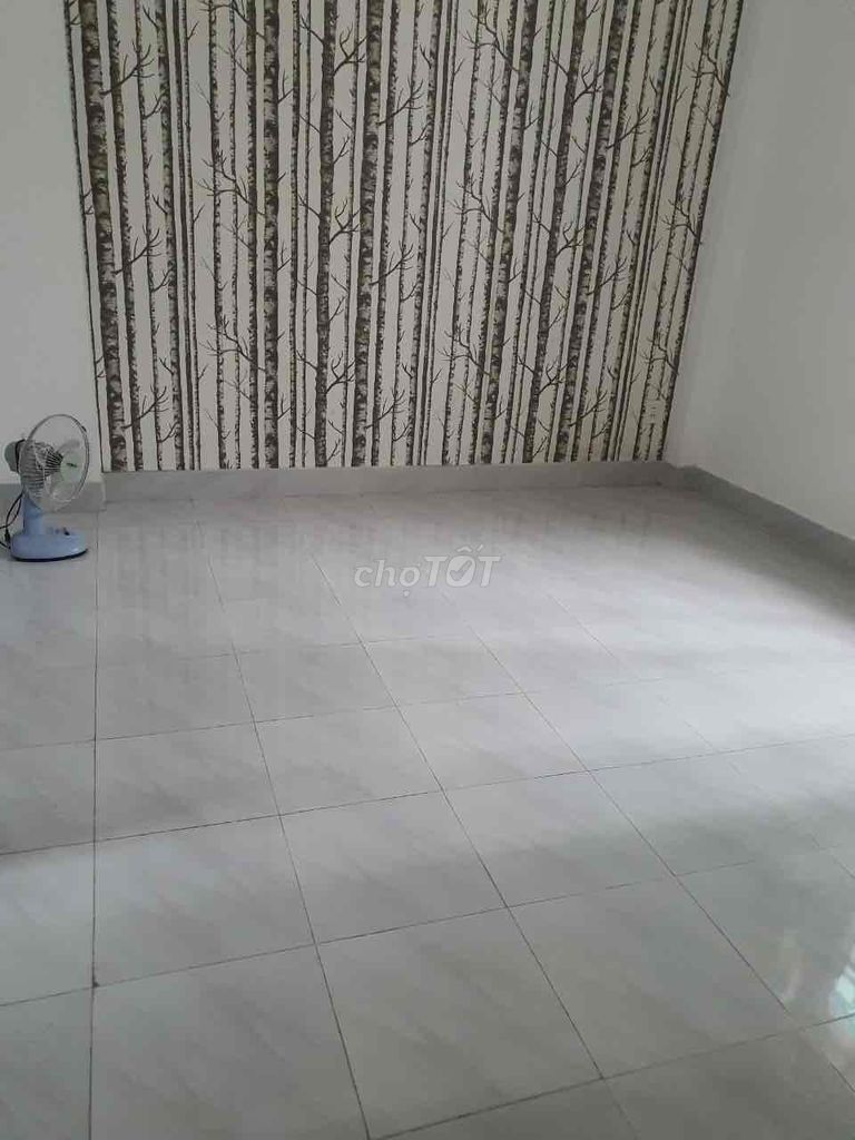 Bán Nhà Phố 55m2 , hxh 7m , Thị Trấn Nhà Bè 4,6m x 12m , nhà 4tầng st.