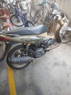 Yamaha màu Vàng đồng