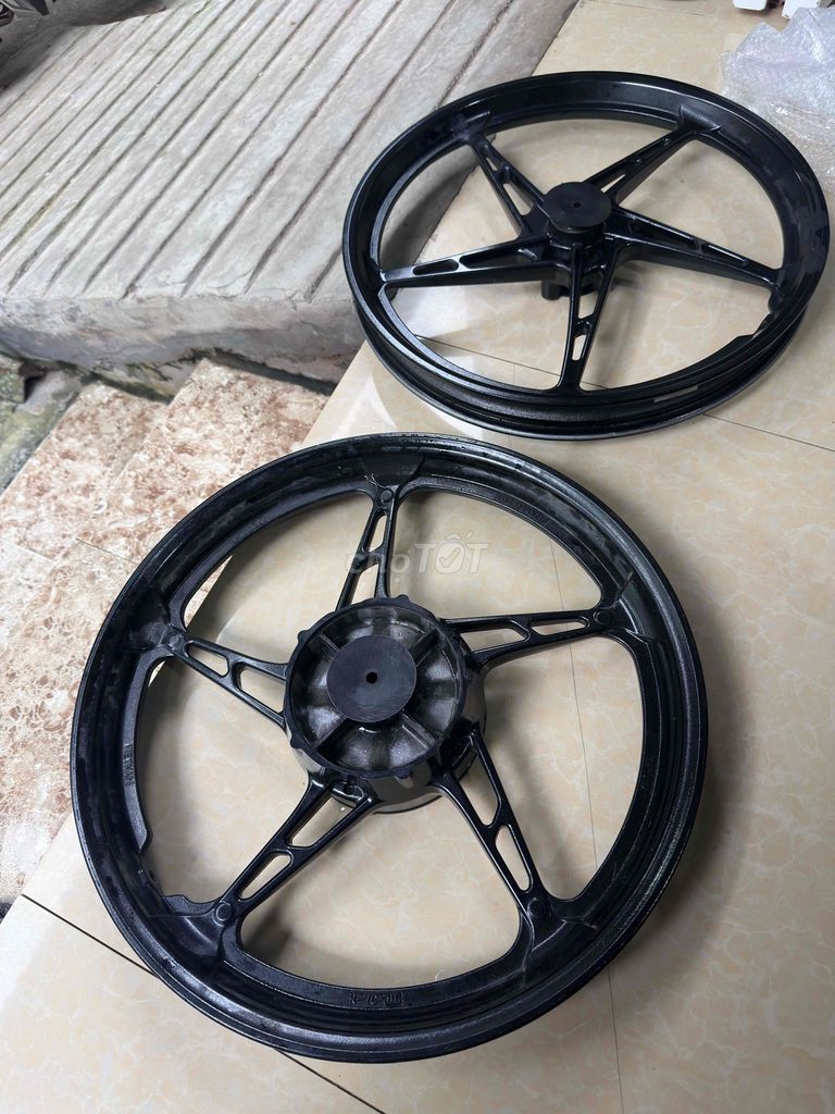 Cặp mâm sirius đời cao tháo xe. Mua bán Phụ tùng xe tại Huyện Châu Phú An Giang được đăng bởi Kiệt Momo hình 2