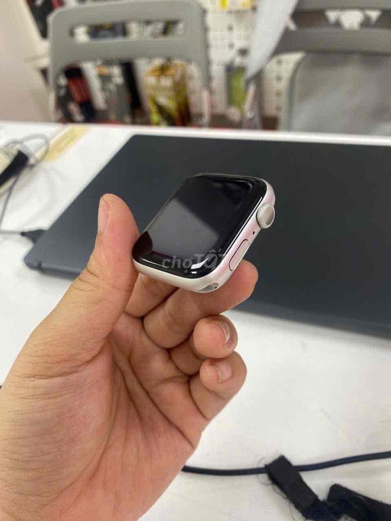 Apple Watch Series 6 Bạc Đã sử dụng. Mua bán Thiết bị đeo thông minh tại Quận 10 Tp Hồ Chí Minh được đăng bởi Xtmobile 3 tháng 2 hình 1