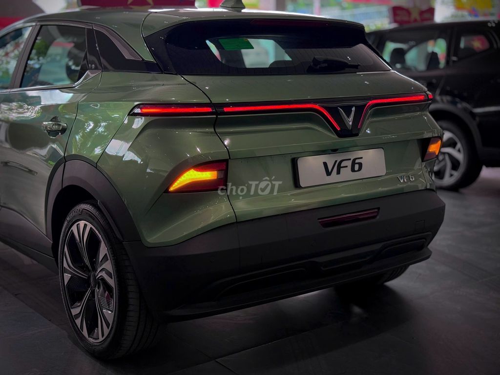 VINFAST VF6 VAY 90% TRẢ TRƯỚC CHỈ TỪ 73 TRIỆU. Mua bán Ô tô tại Quận Tân Bình Tp Hồ Chí Minh được đăng bởi Chí Nhân VinFast hình 8