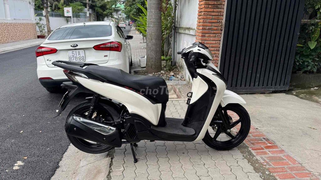 SH 150  ABS 2018 full Ý. Mua bán Xe máy tại Quận Bình Thạnh Tp Hồ Chí Minh được đăng bởi Quyphan hình 5