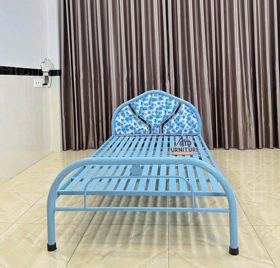 Giường sắt Giường sắt Giường sắt Giường sắt Giường. Mua bán Giường, chăn ga gối nệm tại Quận 3 Tp Hồ Chí Minh được đăng bởi Xưởng Nội Thất Sài Gòn  hình 1
