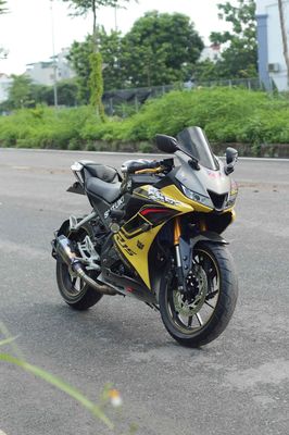 bán R15 V3- date 2020, xe đẹp keng, góp 0đ nhận xe. Mua bán Xe máy tại Quận Hoàng Mai Hà Nội được đăng bởi Thành