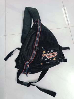 Túi đeo chéo. Mua bán Túi xách tại Huyện Nhà Bè Tp Hồ Chí Minh được đăng bởi VINTAGE