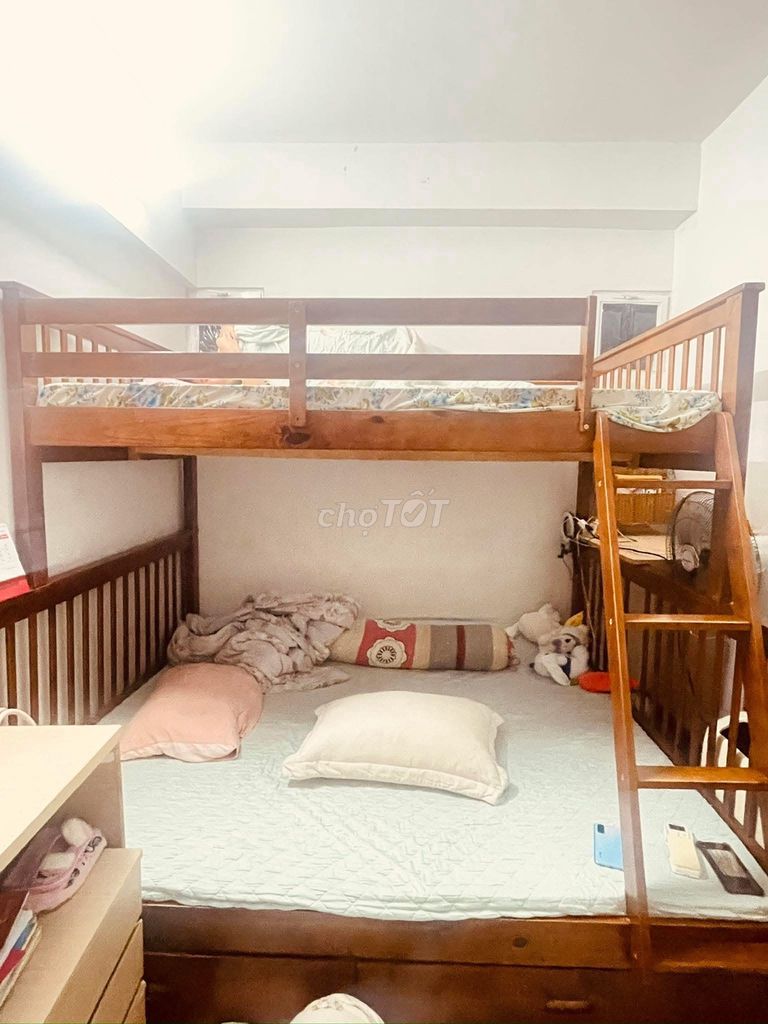 Giường tầng gỗ Nâu 1.4m/1.6m. Mua bán Giường, chăn ga gối nệm tại Quận Bình Tân Tp Hồ Chí Minh được đăng bởi Tâm Cao Nguyễn hình 1