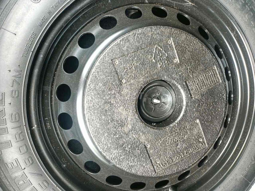 Chính chủ cà vẹt bán xe Ford Focus 2016. Mua bán Ô tô tại Thành phố Thủ Dầu Một Bình Dương được đăng bởi Ms Ân Ân hình 18