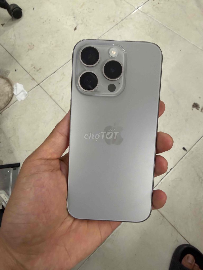 iPhone 15 Pro Titan Xám 128GB. Mua bán Điện thoại tại Quận Hà Đông Hà Nội được đăng bởi Nguyễn hoài ninh hình 1