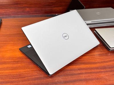 Dell Precision 5540 Xeon, T1000, màn đẹp, máy mỏng. Mua bán Laptop tại Quận Bình Thạnh Tp Hồ Chí Minh được đăng bởi Laptop Lâm Phát .com