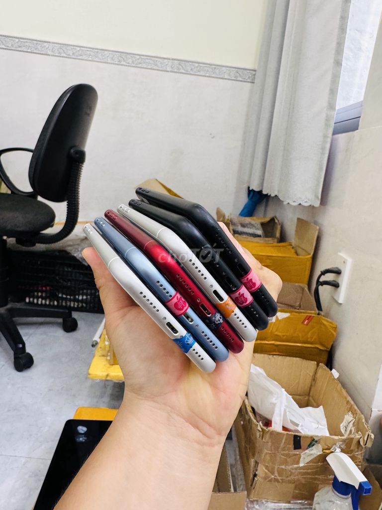 IPhone XR- 64GB qtế,đẹp 99%,zin 100%, pin New. Mua bán Điện thoại tại Quận Gò Vấp Tp Hồ Chí Minh được đăng bởi Bình Ipad  hình 3