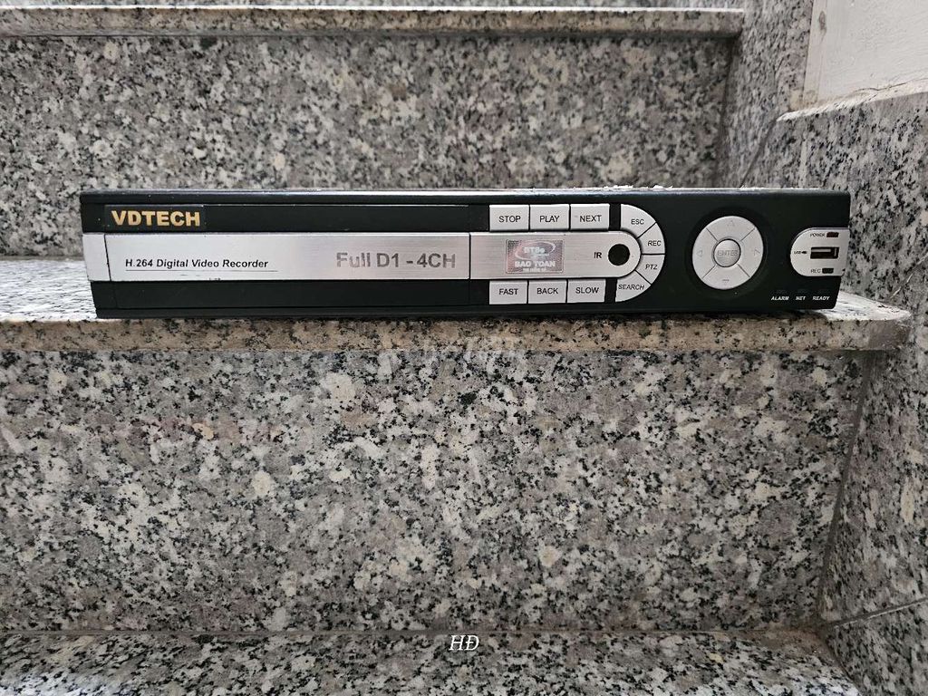 Đầu ghi hình VDTECH H.264 Full D1-4CH. Mua bán Máy ảnh, Máy quay tại Quận 7 Tp Hồ Chí Minh được đăng bởi HỒNG PHÁT hình 1