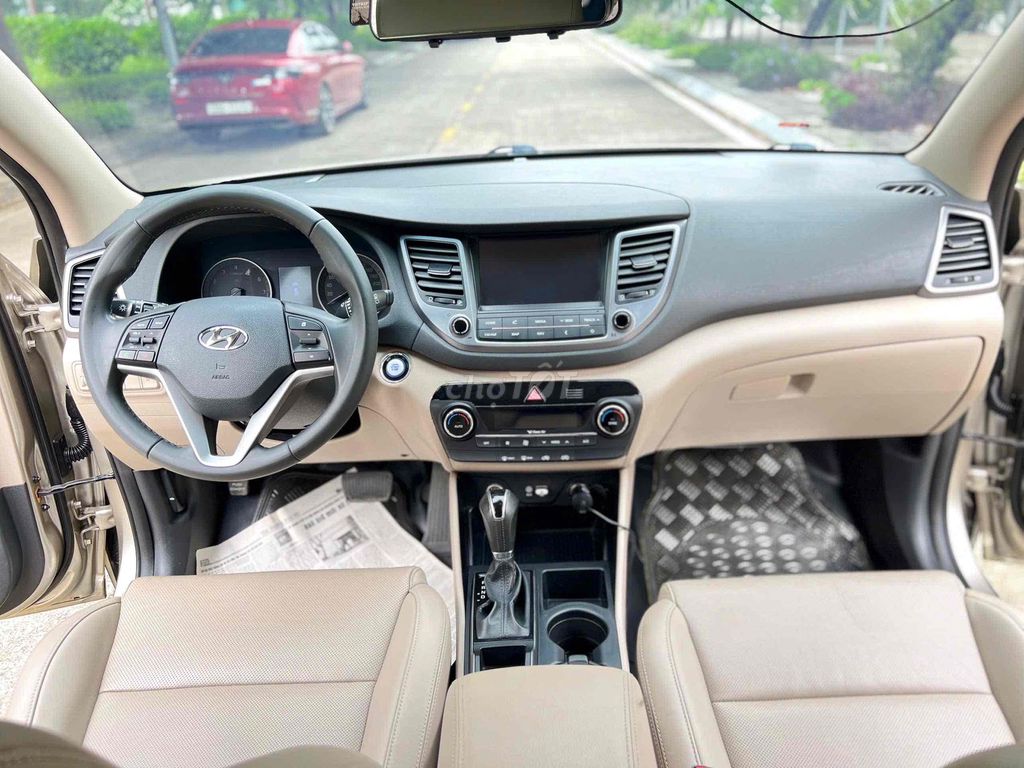 Hyundai Tucson 2.0 AT sản xuất 2019. Mua bán Ô tô tại Quận Hà Đông Hà Nội được đăng bởi A Huan  hình 16