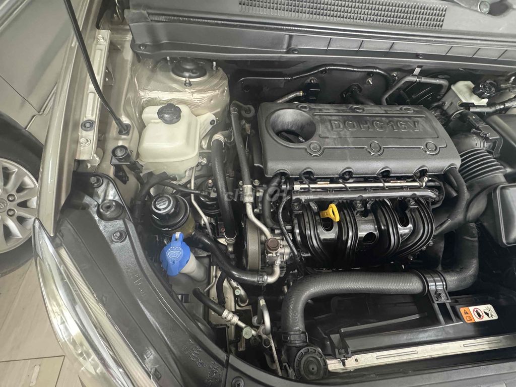 Kia Carens 2015 EX MT  - 102100 km. Mua bán Ô tô tại Quận Bình Thuỷ Cần Thơ được đăng bởi Phi hình 16