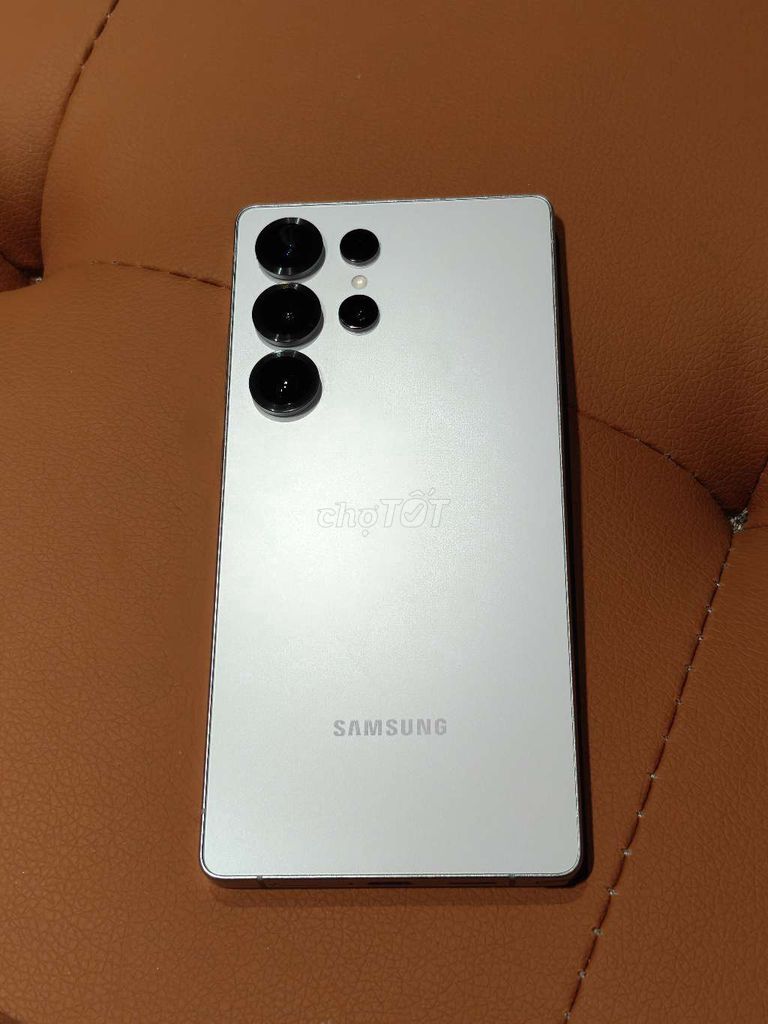Samsung S25 Ultra 256GB Bạc. Mua bán Điện thoại tại Quận Cẩm Lệ Đà Nẵng được đăng bởi Lê Lộc hình 1