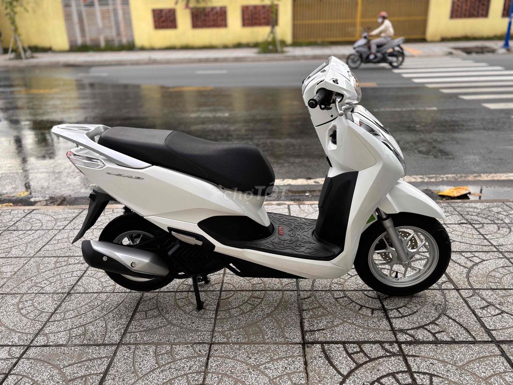 Lead 4val 2023,xe đi lướt odo 6700km,máy zin chất. Mua bán Xe máy tại Quận Ninh Kiều Cần Thơ được đăng bởi Cửa Hàng Xe máy Tân Lập Hưng hình 3