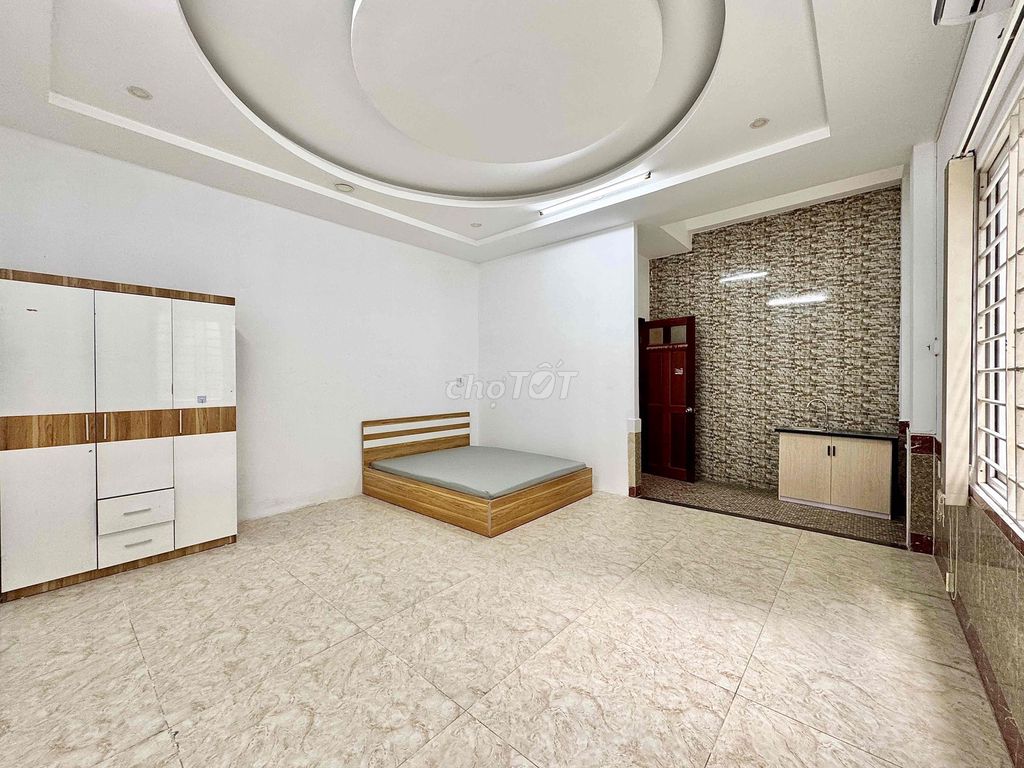 CHO THUÊ PHÒNG CỬA SỔ TRỜI ĐƯỜNG PHAN HUY ÍCH - TÂN BÌNH