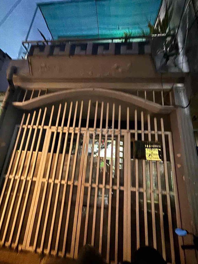 Chính Chủ bán nhà Tân Phú,chỉ 63triệu/M2 đường Tân Quý ,ngay AEON MAIL