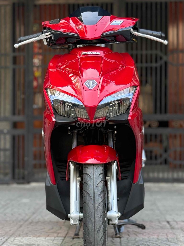 Honda Air Blade 2019 Đỏ 17000 km. Mua bán Xe máy tại Quận Cẩm Lệ Đà Nẵng được đăng bởi SƠN THỊNH  hình 4