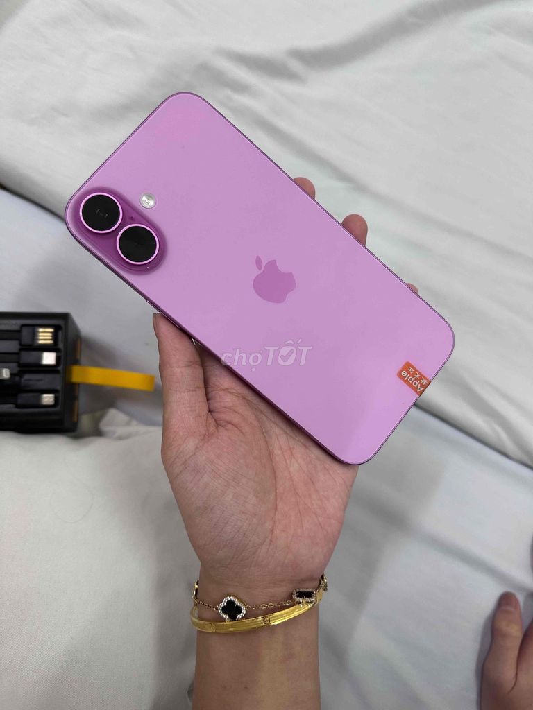 Apple iPhone 16 Plus 128GB Hồng 88%. Mua bán Điện thoại tại Quận Hà Đông Hà Nội được đăng bởi Tuấn hình 1