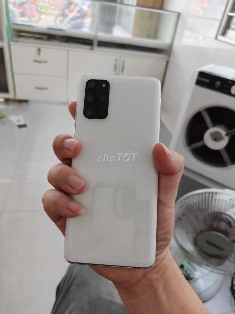 Samsung S20 Plus12/ 128GB chữa cháy. Mua bán Điện thoại tại Huyện Ba Tri Bến Tre được đăng bởi Di Động 35 Ba Tri hình 1