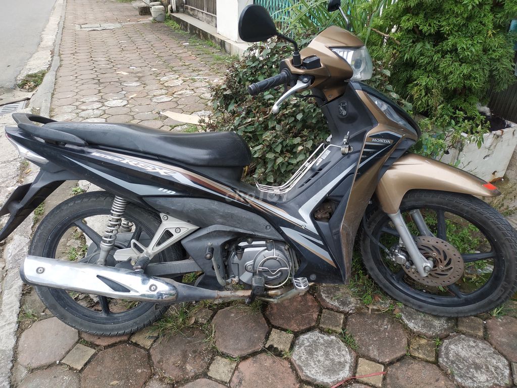 Honda Wave RSX 110 Nâu Đen. Mua bán Xe máy tại Quận Hà Đông Hà Nội được đăng bởi ha bui hình 1