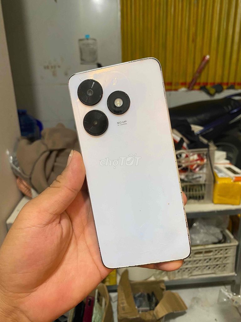 Tecno Spark 20C 256GB Trắng. Mua bán Điện thoại tại Huyện Giồng Riềng Kiên Giang được đăng bởi Hau mobile hình 1
