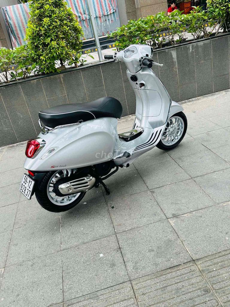 Piaggio Vespa Sprint 2016 Серебристый